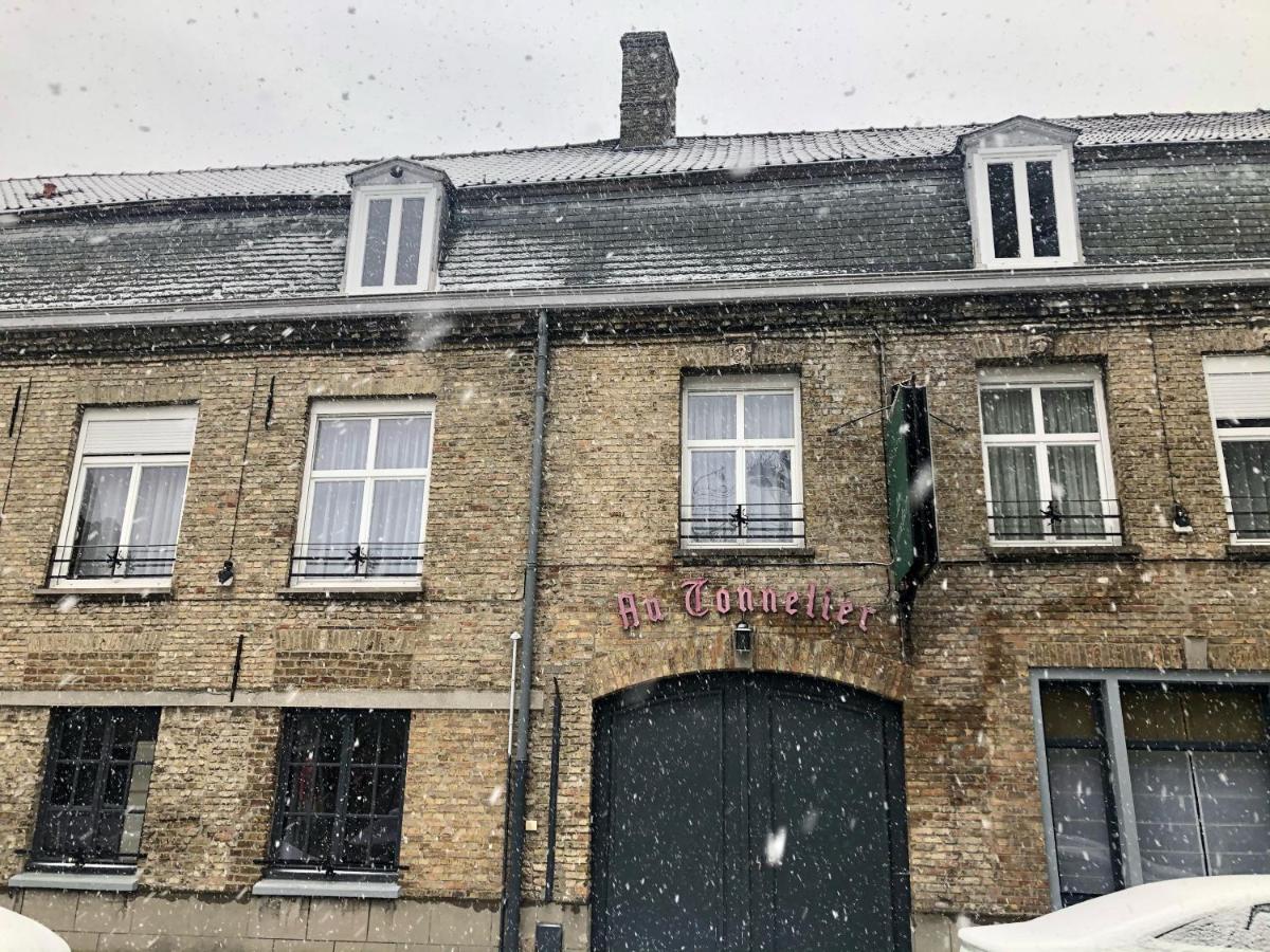 Hotel - Restaurant Au Tonnelier Bergues Buitenkant foto