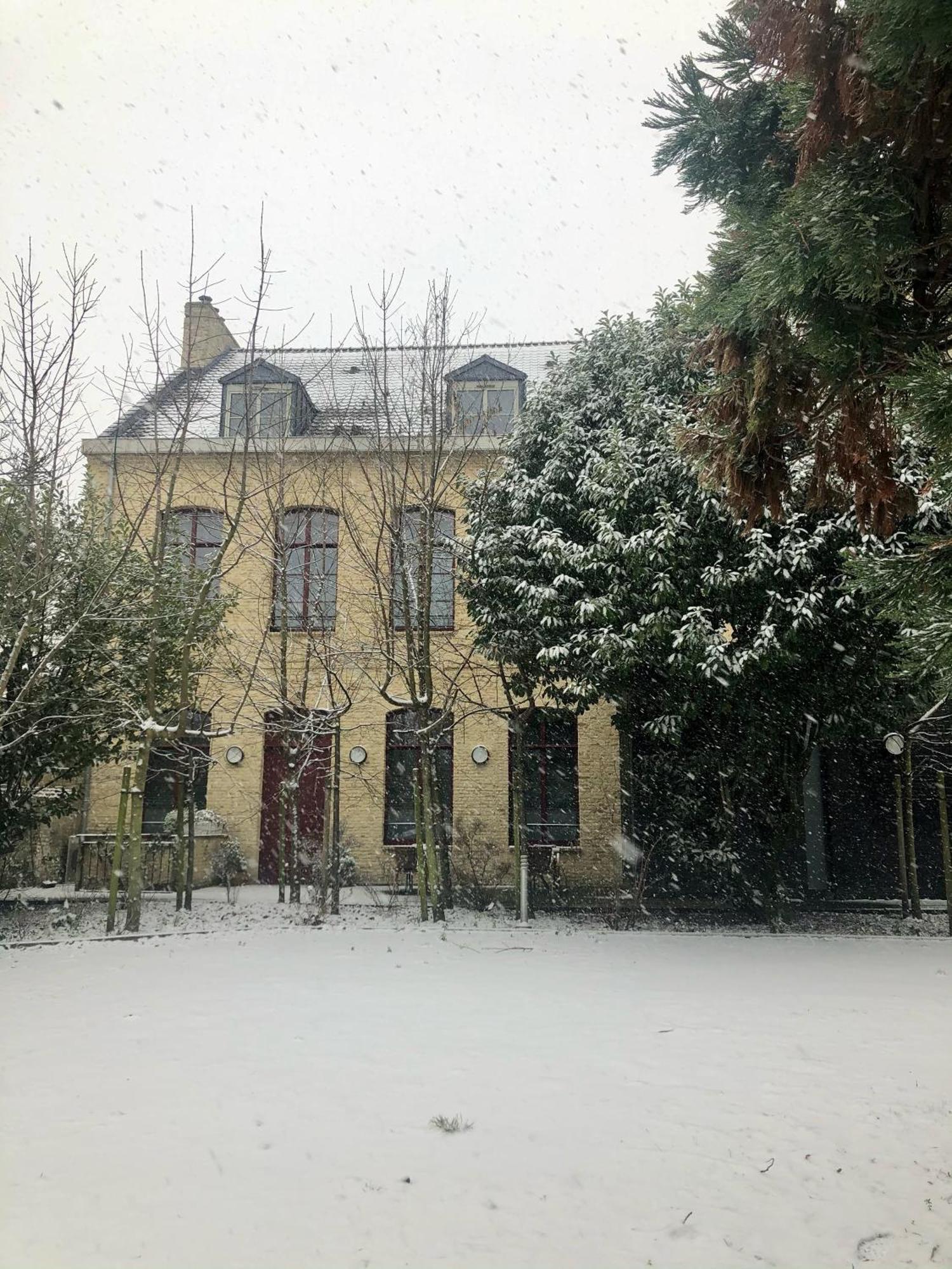 Hotel - Restaurant Au Tonnelier Bergues Buitenkant foto